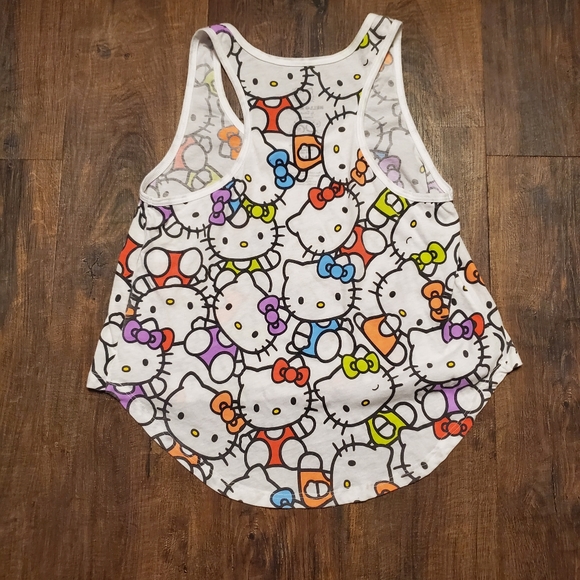 Hello Kitty M Crop Top Sleeveless Graphic Tank Sanrio - Picture 3 of 4